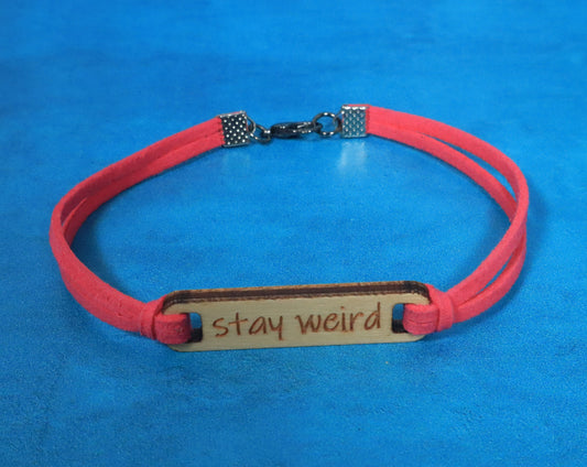 Bracelet Hot Pink and Silver Stay Weird